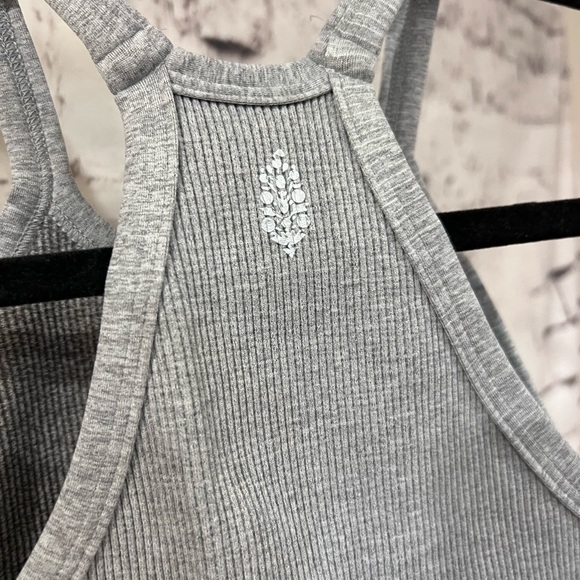 Free People Movement Tank Happiness Runs Crop Heather Grey XS/S - Picture 11 of 13
